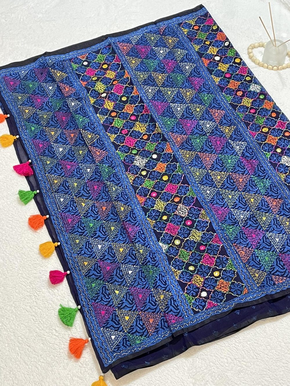 Block and Katha stich Dhpian Silk Saree - Blue color - Image 3