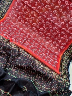 Silk Handcrafted Batik Saree – Red color