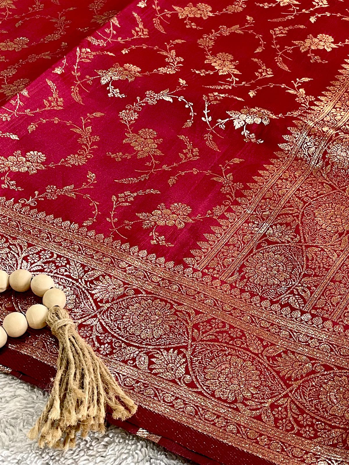 Banarasi Katan saree in wine red color - with Blouse piece - Image 8